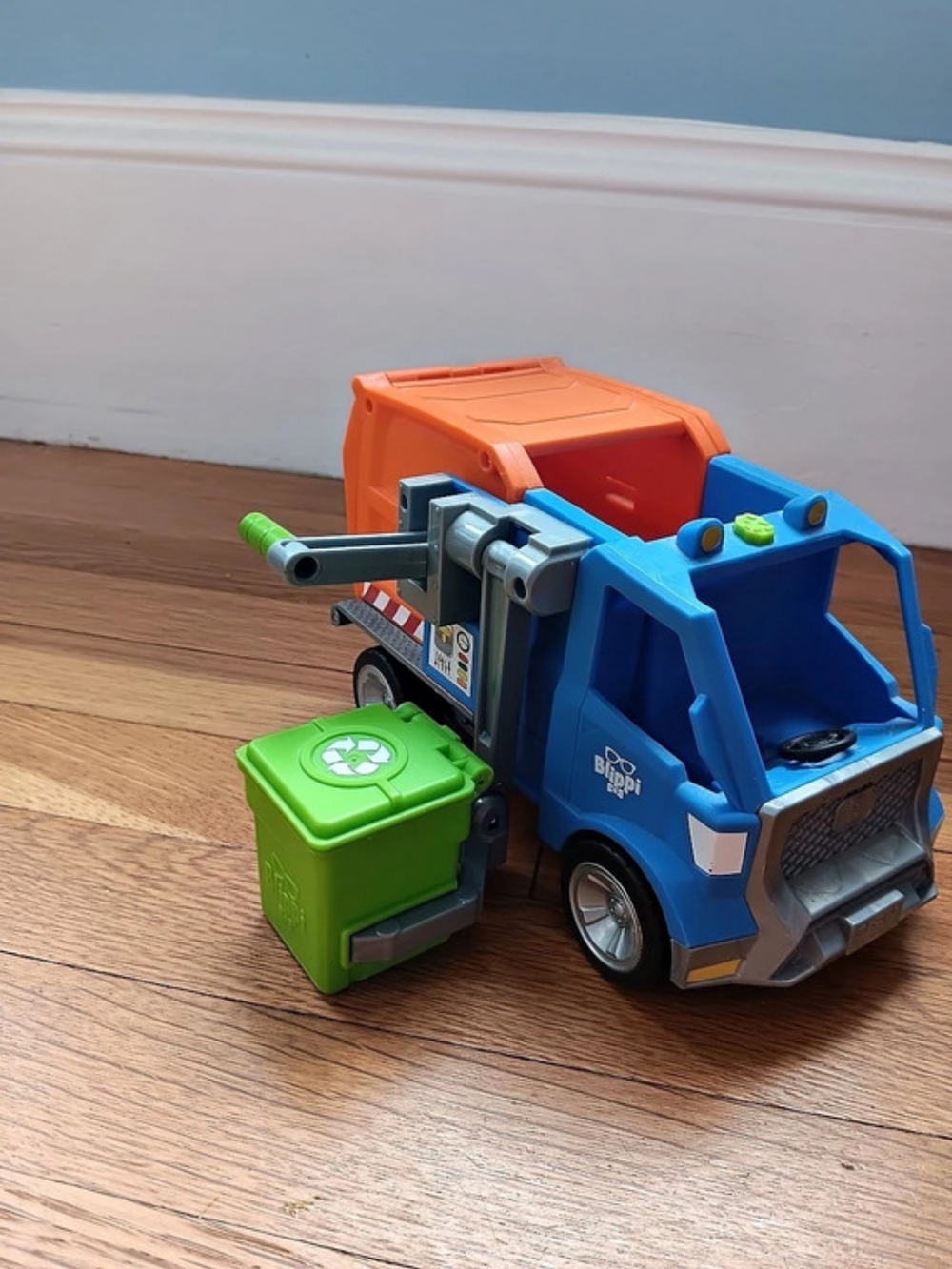 Blippi Recycling Truck Toy Garbage Truck Blue & Orange